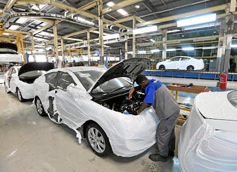 Automotive Manufacturing & Distribution showcase image 1
